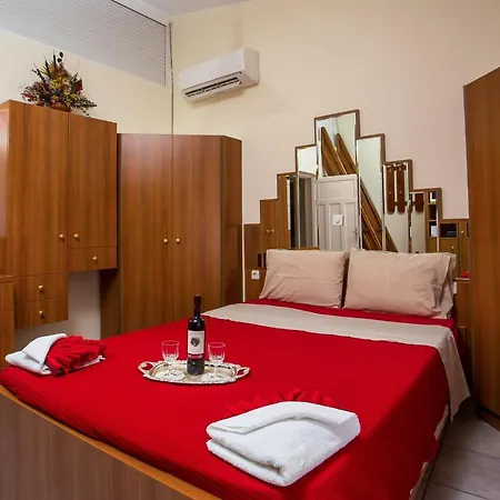 Casa Vacanze N2 *